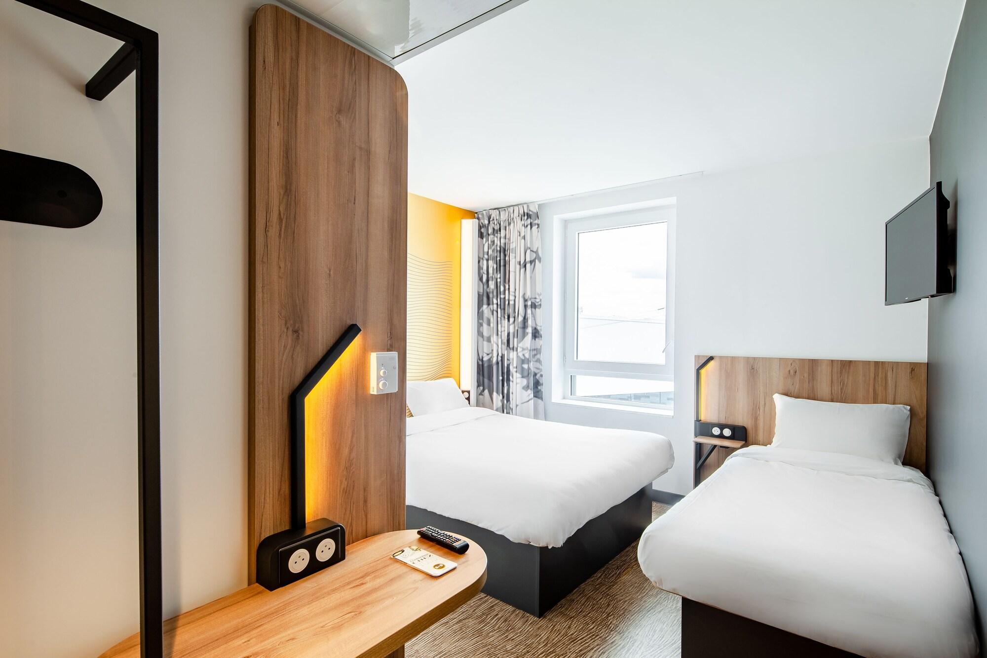 B&B Hotel Cergy Saint Christophe Екстериор снимка